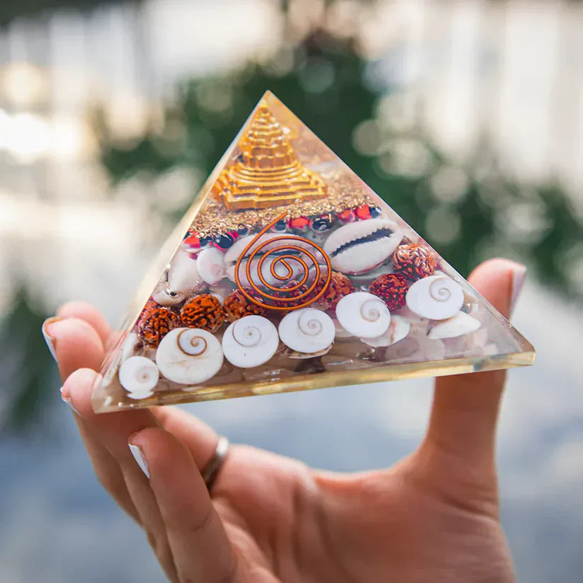 Crystal Wealth Gomati Chakra Shree Yantra Pyramid